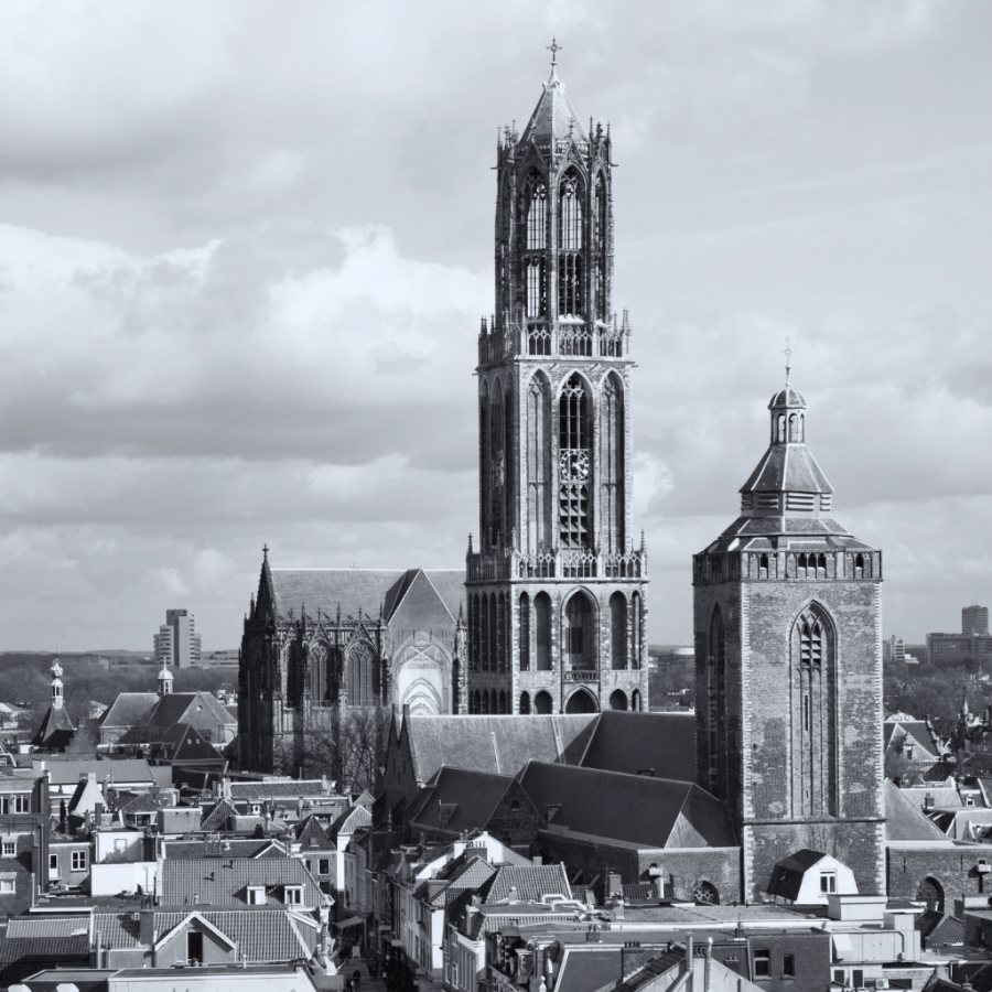 Containers lossen in Utrecht